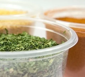 Dried herbs and vegetables